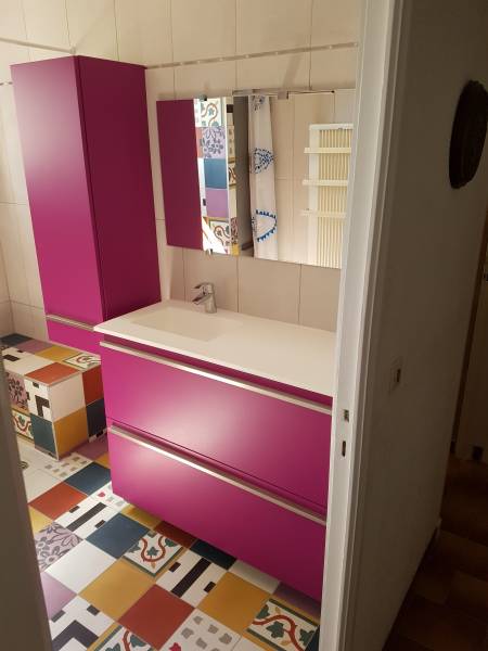 Coût pour refaire une salle de bain haut de gamme par une entreprise tous corps d'état à La Crau