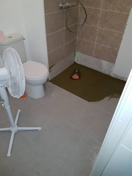 Création d'une douche à Toulon