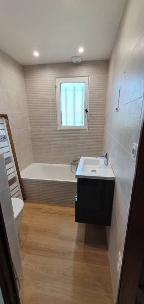 Moderniser une vieille salle de bain La Londe