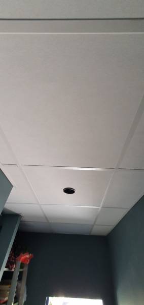  Installation d'un faux-plafond technique à Ollioules