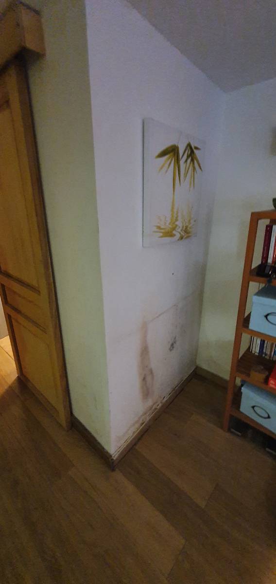 Infiltration d'eau dans un mur Hyères