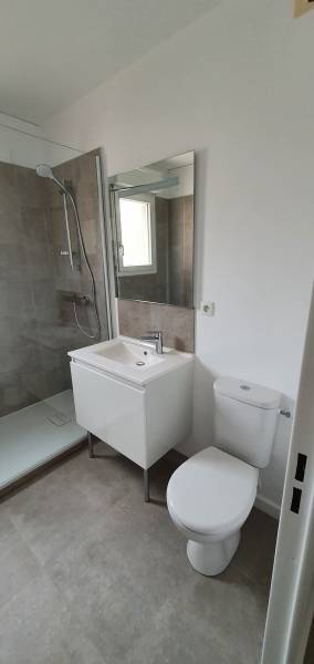 Prix pour rénover une salle de bain à Hyères