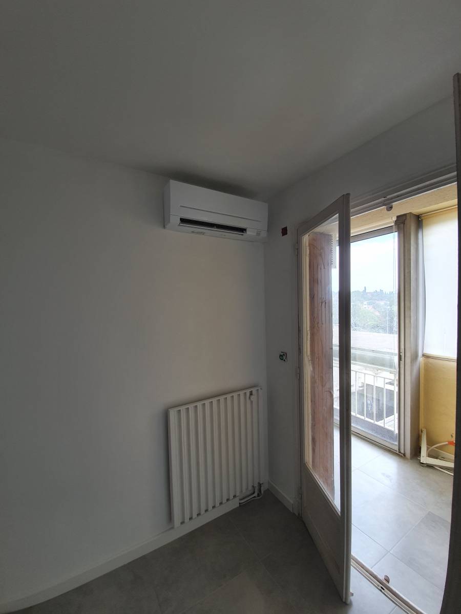 Remise a neuf d'un appartement avec nouvelle climatisation