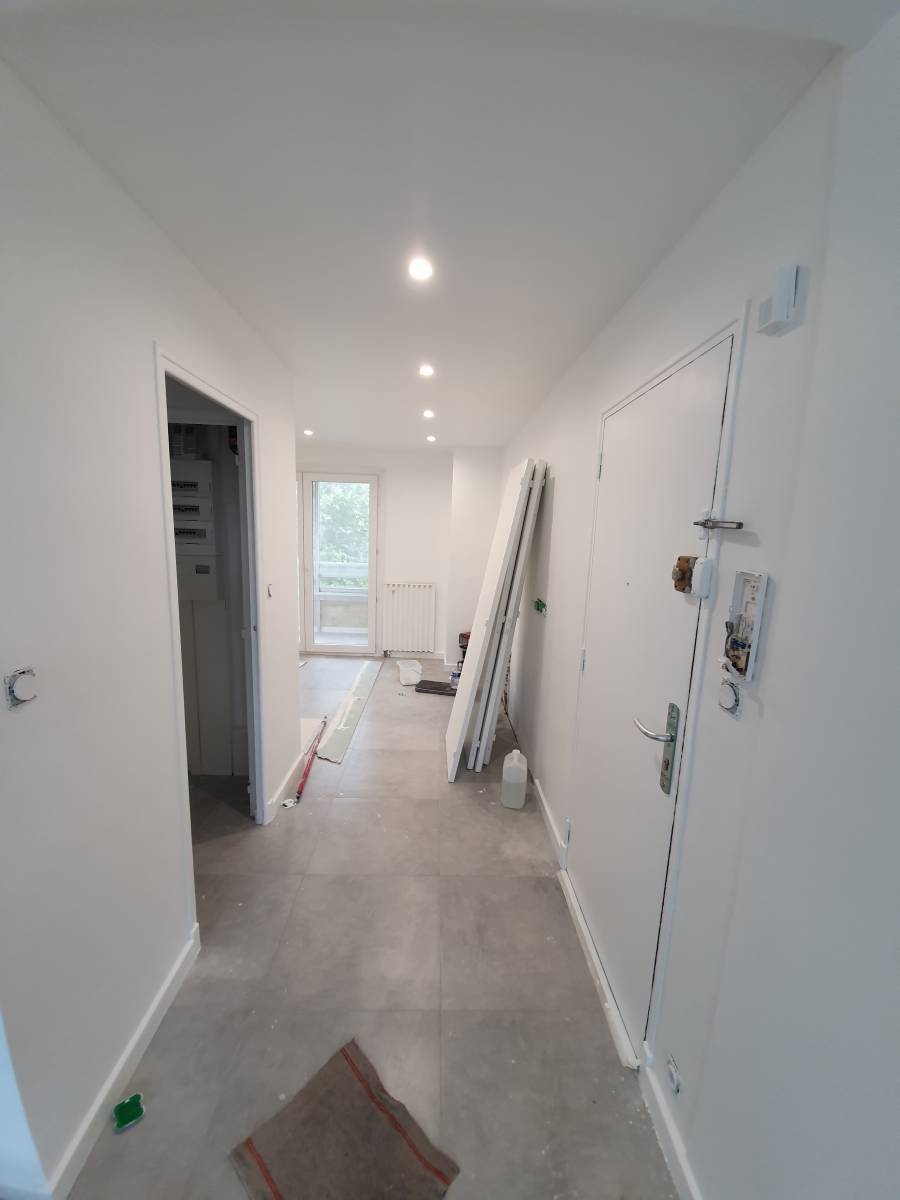 Création de faux plafonds en rénovation à Toulon