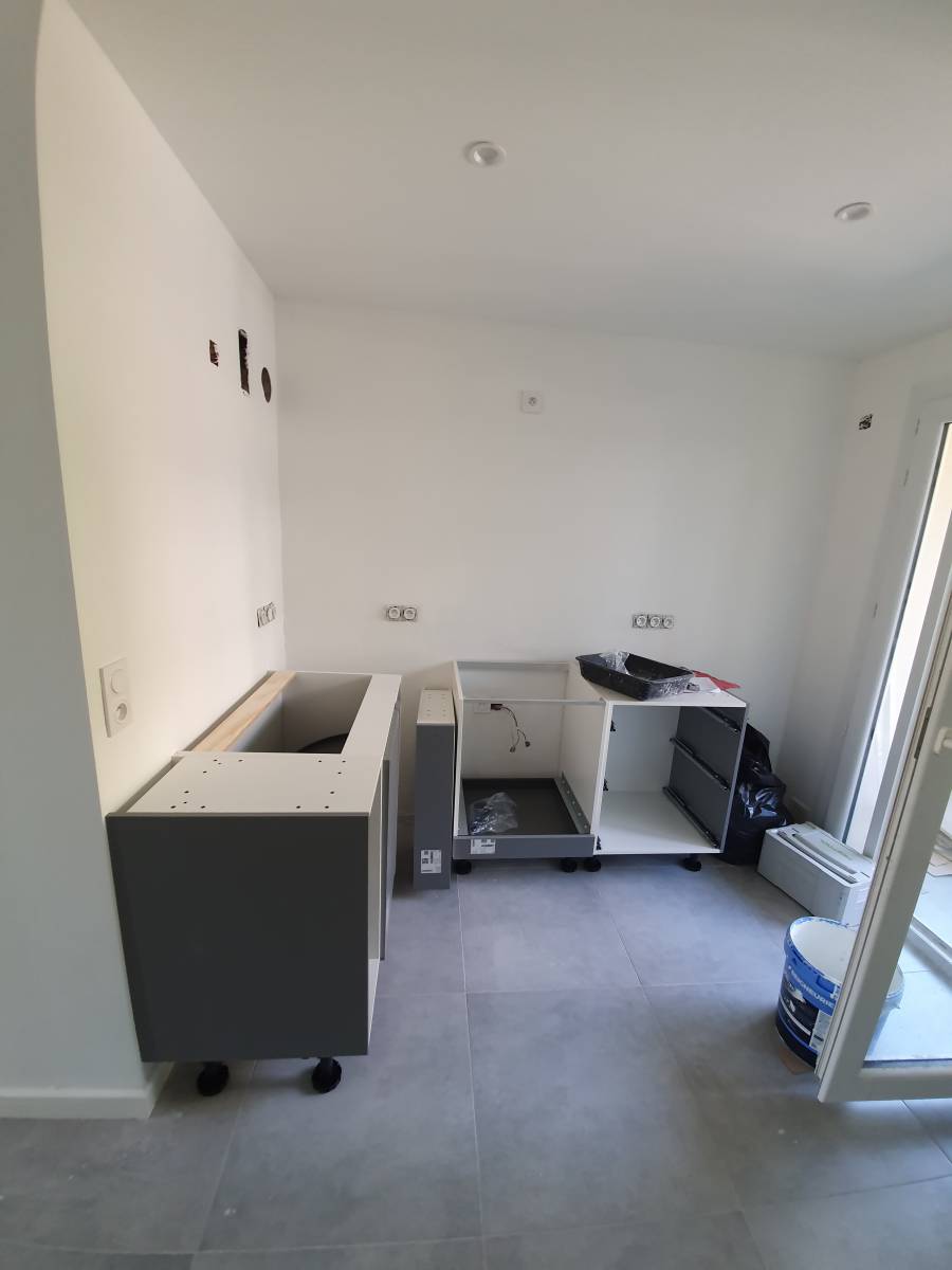 Professionnel pour installer une nouvelle cuisine Toulon