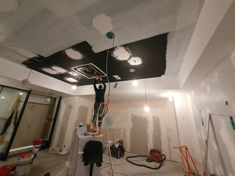 Travaux pour création magasin Adopt Fréjus