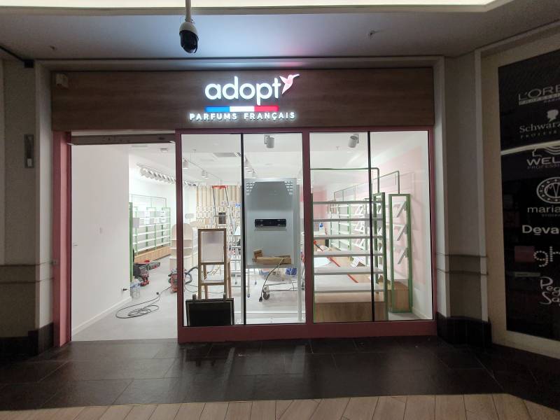 Création boutique Adopt Fréjus La Galerie