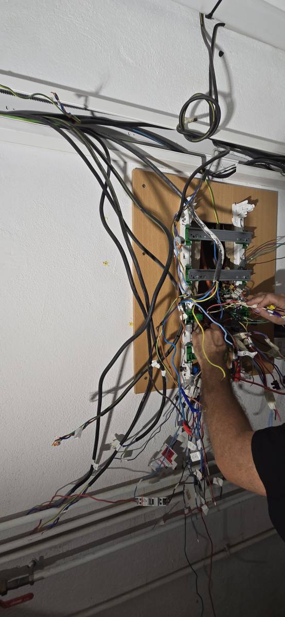 Mise aux normes électriques Toulon