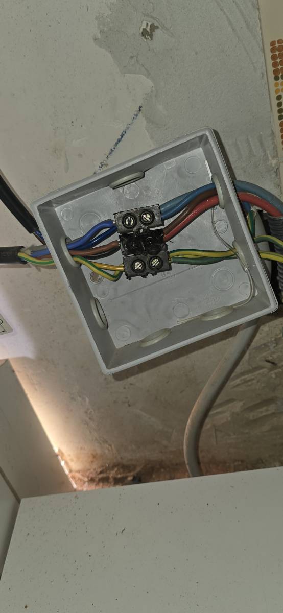 Travaux électriques en rénovation Six-Fours
