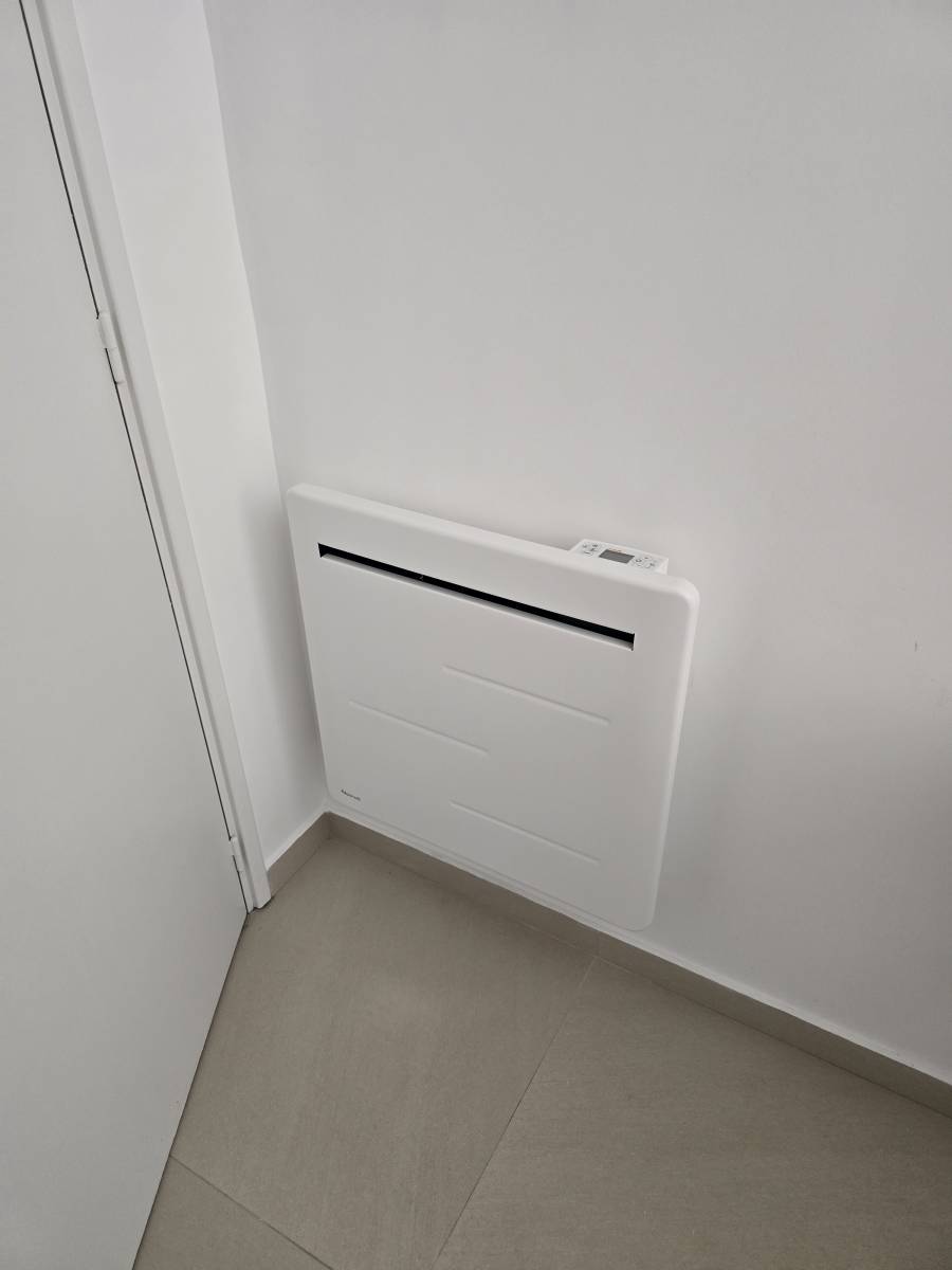 Radiateur à inertie sèche Six-Fours