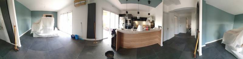 Cuisine ouverte créée dans appartement à Six-Fours