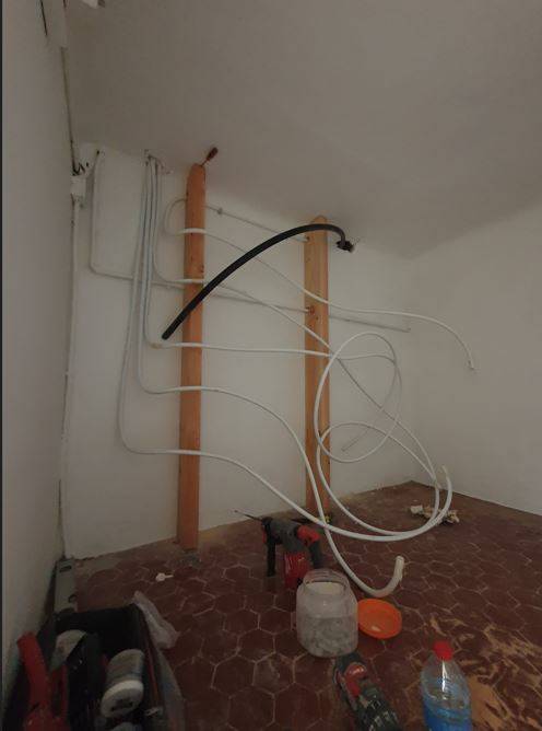 Circuit de distribution d'eau à Hyères