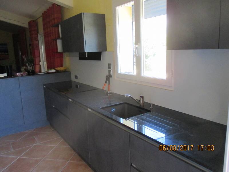 Aménagement d'une cuisine moderne à La Valette du Var