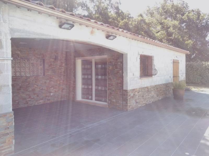 Création d'une pool house avec piscine dans le var