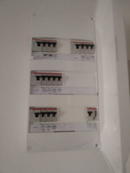 Rénovation du système électrique à Toulon 