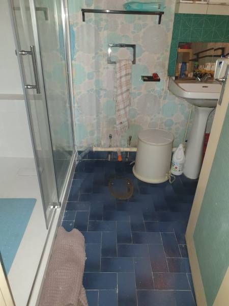 Installation douche sécurisée PMR La Farlède