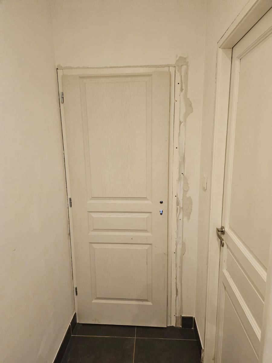 Porte intérieure moulurée Solliès-Toucas