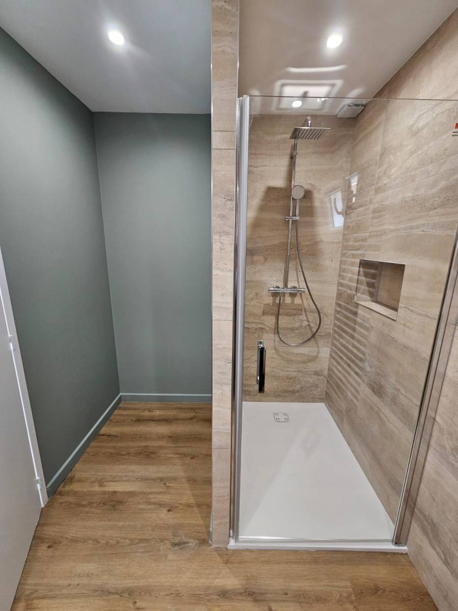 Création d'une salle de bain à Solliès-Toucas