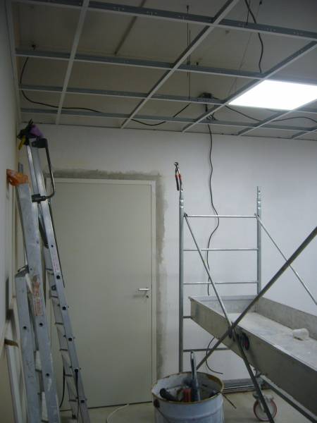 Pose d'une porte sur nouvelle cloison La Farlède dans le Var