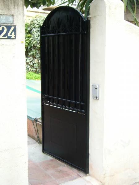 Rénovations portillons d'accés maison de village Sanary sur Mer