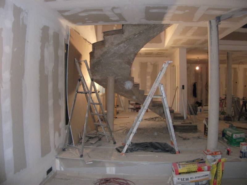 Devis pour construction d'un escalier en béton dans le Var