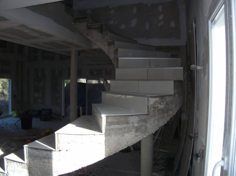 Escalier en beton sur-mesure La Valette du Var