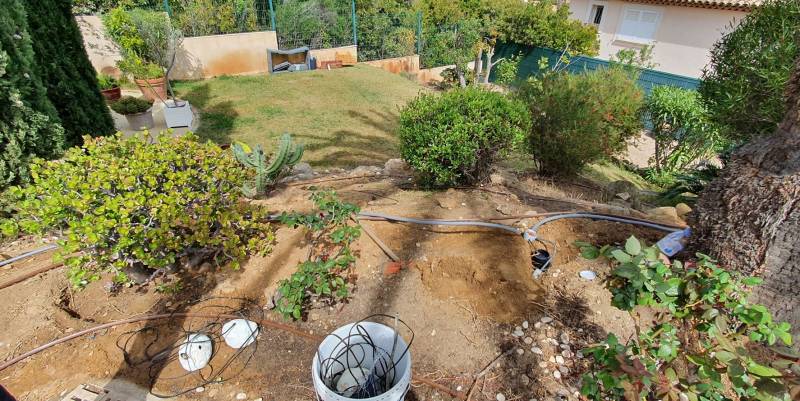 Installer des spots de jardin pour éclairer et aménager ses extérieurs à Cavalaire Var