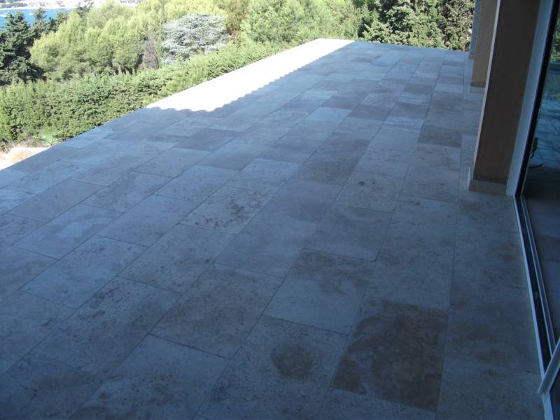 Création terrasse et balcon villa neuve Six-Fours les Plages